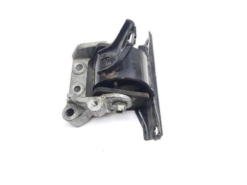 Used Engine mount Engine mount MITSUBISHI LANCER VIII (CY_A, CZ_A) 2.0 DI-D (CY8A) (140 hp) 8878009 8878009