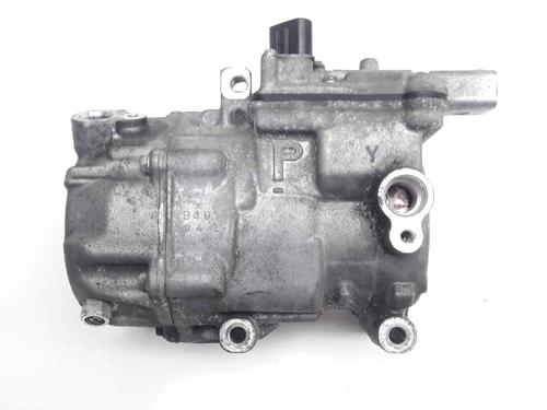 Used AC compressor AC compressor TOYOTA AURIS (_E15_) 1.8 Hybrid (ZWE150_, ZWE150R) (136 hp) 6430064 6430064
