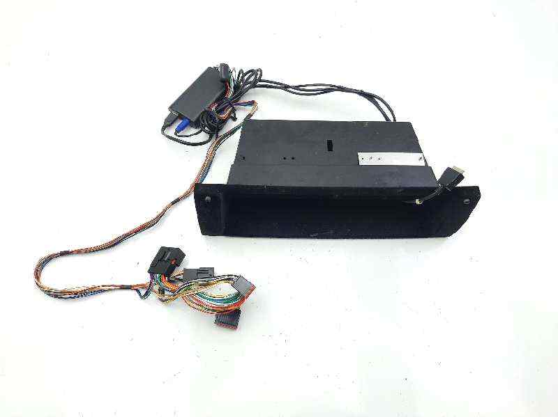 Glove box LAND ROVER RANGE ROVER SPORT I (L320) 2.7 D 4x4 8418799 BParts