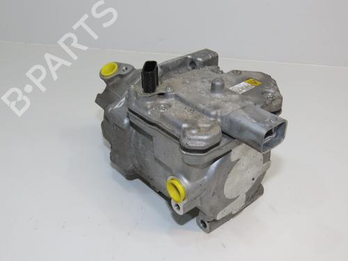 Used AC compressor AC compressor TOYOTA YARIS (_P13_) 1.5 Hybrid (NHP130_) (101 hp) 30867328 30867328