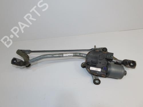 Used Front wiper motor Front wiper motor VOLVO V40 Cross Country (526) D2 (114 hp) 32511556 32511556