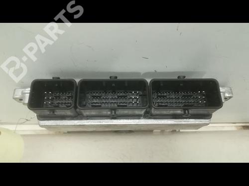 Engine control unit (ECU) RENAULT CAPTUR I (J5_, H5_) 0.9 TCe 90 | BP9597915M57 