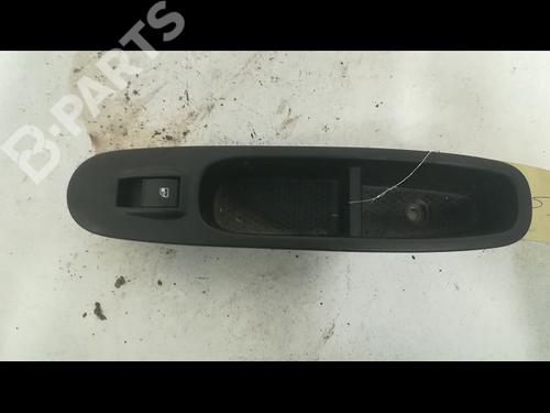 Used Switch FIAT PUNTO EVO (199_) 1.3 D Multijet (199AXC1A, 199BXC1A, 199AXT1A, 199BXT1A) (75 hp) 9607678
