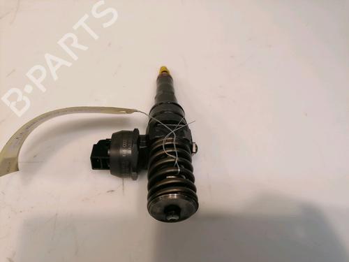 Used Injector VW TOURAN (1T1, 1T2) 1.9 TDI (105 hp) 15813359