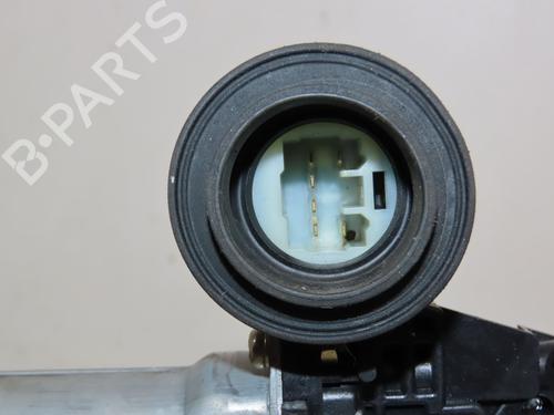 Used Rear right window mechanism TOYOTA YARIS (_P13_) 1.5 Hybrid (NHP130_, NHP130) (101 hp) 28831793