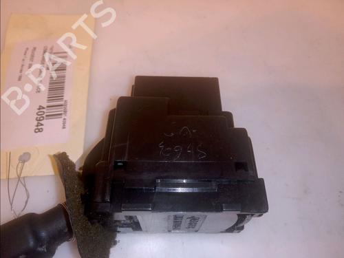 Used Steering column stalk PEUGEOT 306 Hatchback (7A, 7C, N3, N5) 1.6 (89 hp) 15643368