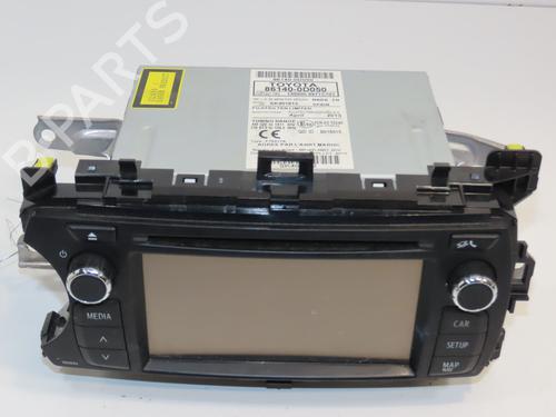 Used Radio TOYOTA YARIS (_P13_) 1.5 Hybrid (NHP130_, NHP130) (101 hp) 28968040