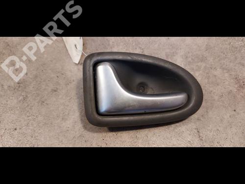 Used Front right interior door handle RENAULT SCÉNIC I MPV (JA0/1_, FA0_) 1.9 dCi (JA05, JA1F) (102 hp) 9613399