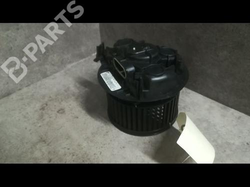 Used Heater blower motor DACIA SANDERO 1.4 (BS0C, BS0A, BS0G, BS1F, BS0E) (75 hp) 9609976