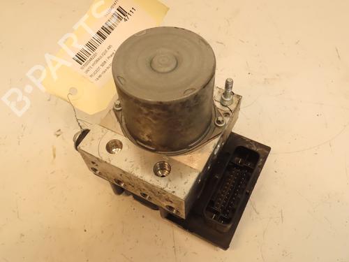 Used ABS pump PEUGEOT 5008 (0U_, 0E_) 1.6 HDi (110 hp) 16825702