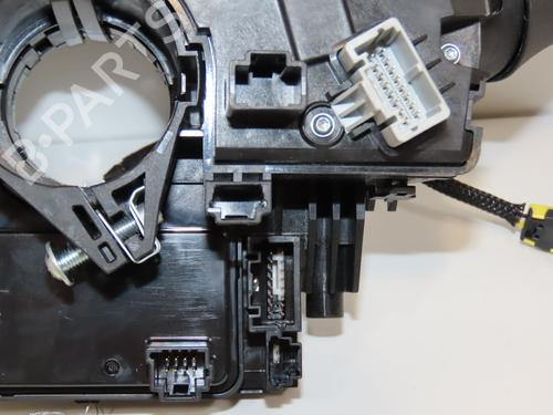 Used Steering column stalk RENAULT CLIO V (B7_) 1.6 E-TECH 145 (B7MU) (143 hp) 18859319