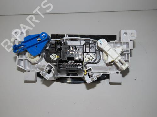 Climate control DACIA DUSTER (HS_) 1.5 dCi | BP32511443I5