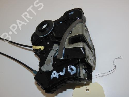 Used Front right lock TOYOTA VERSO (_R2_) 2.0 D-4D (AUR20_, AUR20R) (126 hp) 28968792