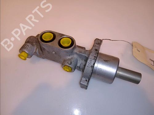 Used Brake master cylinder Brake master cylinder 11425770 11425770
