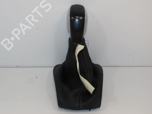 Used Gear lever Gear lever PEUGEOT 2008 I (CU_) 1.2 THP 110 / PureTech 110 (110 hp) 19638912 19638912