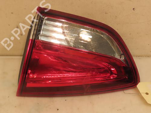 Used Right tailgate light Right tailgate light 16688312 16688312