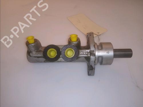Used Brake master cylinder RENAULT MEGANE I (BA0/1_) 1.4 16V (BA0D, BA1H, BA0W, BA10) (95 hp) 23173767