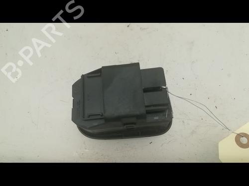 Used Left front window switch PEUGEOT 306 Hatchback (7A, 7C, N3, N5) 1.9 D (69 hp) 9598003