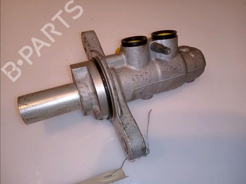 Used Brake master cylinder Brake master cylinder PEUGEOT 208 I (CA_, CC_) 1.2 VTI 82 (82 hp) 11100425 11100425