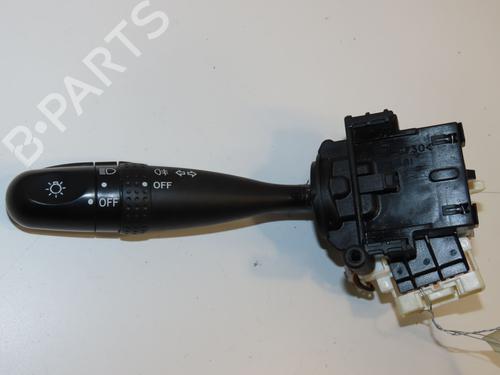 Used Steering column stalk Steering column stalk TOYOTA YARIS (_P1_) 1.3 (SCP12_, SCP13_, SCP12R, SCP13R) (87 hp) 28801713 28801713