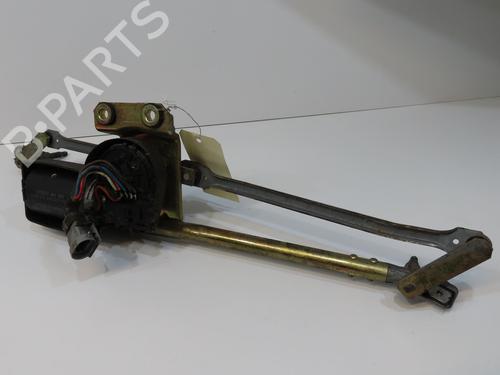 Used Front wiper motor Front wiper motor RENAULT CLIO I (B/C57_, 5/357_) 1.2 (B/C/S57A, B/C57S, 5/357F, 5/357J, 5/357L, 5/357R) (58 hp) 33744876 33744876