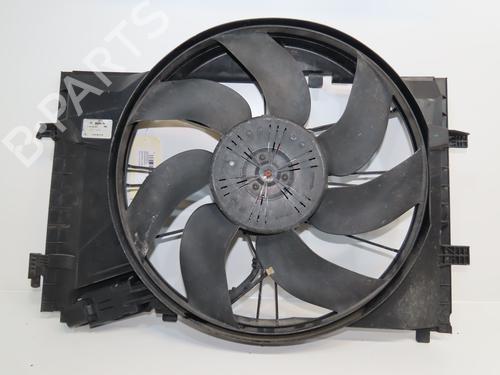 Radiator fan MERCEDES-BENZ SLK (R171) 200 Kompressor (171.442) | BP30117084M35