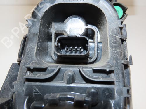 Used Right taillight RENAULT CLIO IV (BH_) 1.5 dCi 75 (75 hp) 28802295