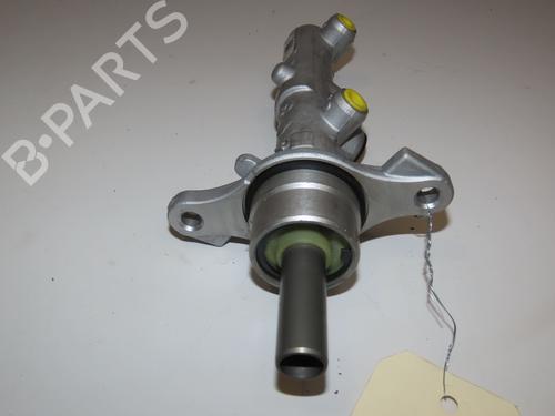 Used Brake master cylinder RENAULT TRAFIC III Van (FG_) 1.6 dCi 125 (FGMH) (125 hp) 28572987