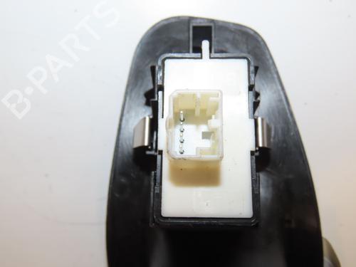 Left rear window switch FIAT 500X (334_) 1.3 (334.AXR11) | BP29441805I29 