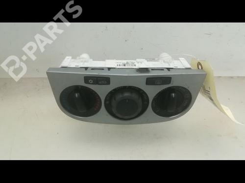 Used Climate control OPEL CORSA D (S07) 1.4 (L08, L68) (90 hp) 9597877