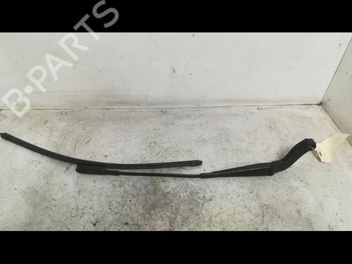Used Front windshield wiper arm MERCEDES-BENZ B-CLASS Sports Tourer (W245) B 200 CDI (245.208) (140 hp) 14881147