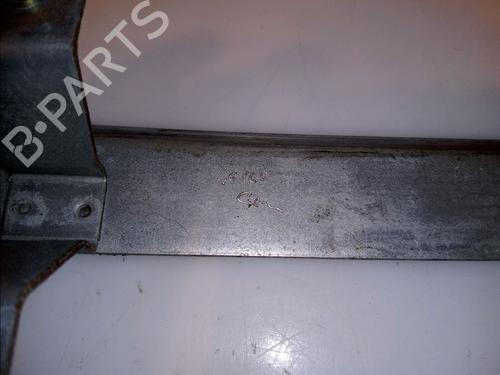Used Front right window mechanism FORD FIESTA Box Body/MPV (J5_, J3_) 1.8 D (60 hp) 12846570
