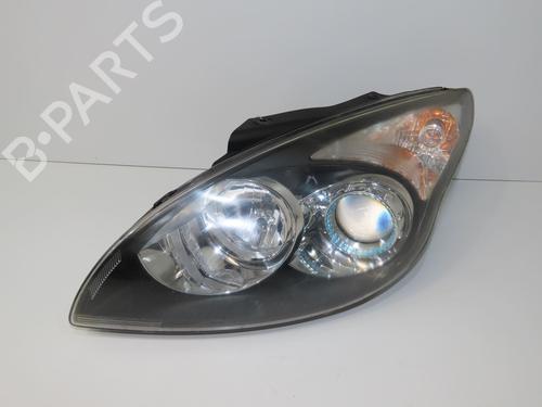 Left headlight HYUNDAI i30 (FD) 1.6 CRDi | BP31242598C28 