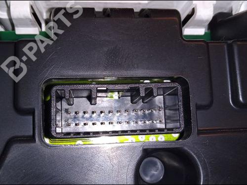 Instrument cluster RENAULT CLIO IV (BH_) 1.5 dCi 75 | BP9613685C47 