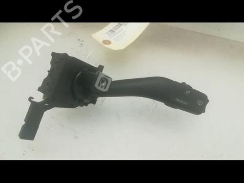 Used Steering column stalk Steering column stalk VW JETTA III (1K2) 1.9 TDI (105 hp) 9599734 9599734