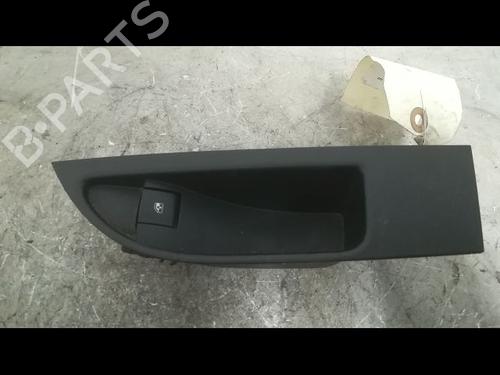 Used Right rear window switch Right rear window switch OPEL ASTRA J Sports Tourer (P10) 2.0 CDTI (35) (160 hp) 9608597 9608597