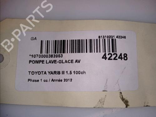 Used Washer pump TOYOTA YARIS (_P13_) 1.5 Hybrid (NHP130_, NHP130) (101 hp) 14881573