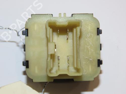 Left front window switch RENAULT CLIO IV (BH_) 1.5 dCi 75 | BP28831747I27
