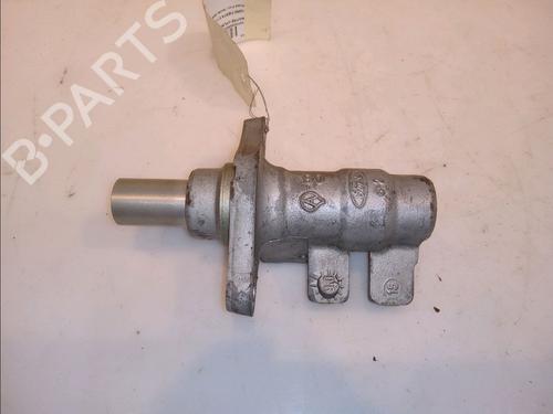 Used Brake master cylinder FORD FIESTA V (JH_, JD_) 1.4 TDCi (68 hp) 12846543