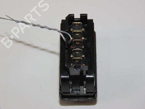 Used Left front window switch CITROËN XSARA PICASSO (N68) 1.6 HDi (90 hp) 30486423