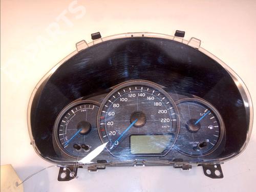 Used Instrument cluster TOYOTA YARIS (_P13_) 1.5 Hybrid (NHP130_, NHP130) (101 hp) 11114531
