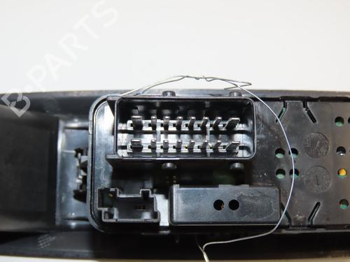 Left front window switch CITROËN DS3 (SA_) 1.6 HDi 110 | BP22811360I27