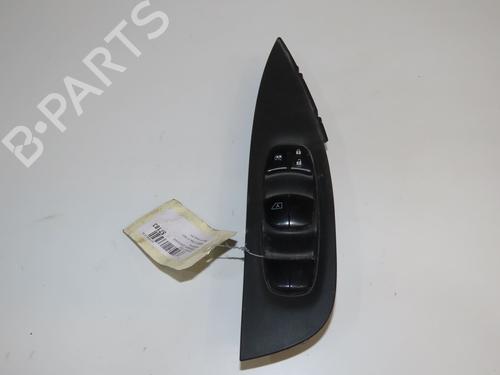 Used Left front window switch Left front window switch NISSAN X-TRAIL III (T32_, T32R, T32RR) 1.6 dCi (T32) (130 hp) 33417806 33417806