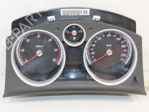 Used Instrument cluster OPEL ZAFIRA / ZAFIRA FAMILY B (A05) 1.7 CDTI (M75) (125 hp) 18351428