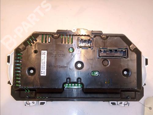 Instrument cluster TOYOTA YARIS (_P13_) 1.5 Hybrid (NHP130_, NHP130) | BP11114531C47 