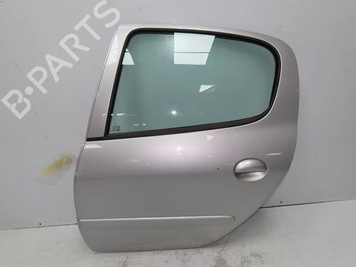 Used Left rear door PEUGEOT 206+ (2L_, 2M_) 1.4 i (2LKFWA, 2MKFWA) (75 hp) 28969016