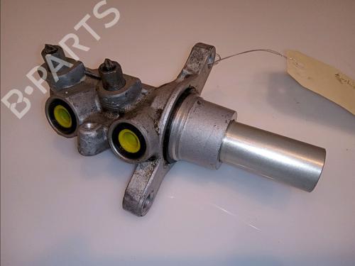 Used Brake master cylinder Brake master cylinder CITROËN C4 Picasso II 1.6 BlueHDi 120 (120 hp) 11100389 11100389