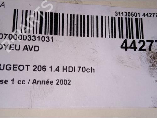 Used Left front steering knuckle PEUGEOT 206 Hatchback (2A/C) 1.4 HDi eco 70 (68 hp) 14875691