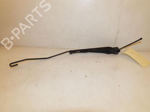 Used Front windshield wiper arm RENAULT TWIZY (MAM_) 80 (18 hp) 23178145