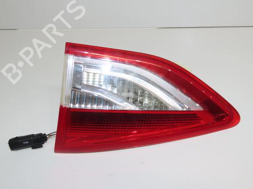right-tailgate-light-ford-kuga-ii-dm2-2012-36873898 main image